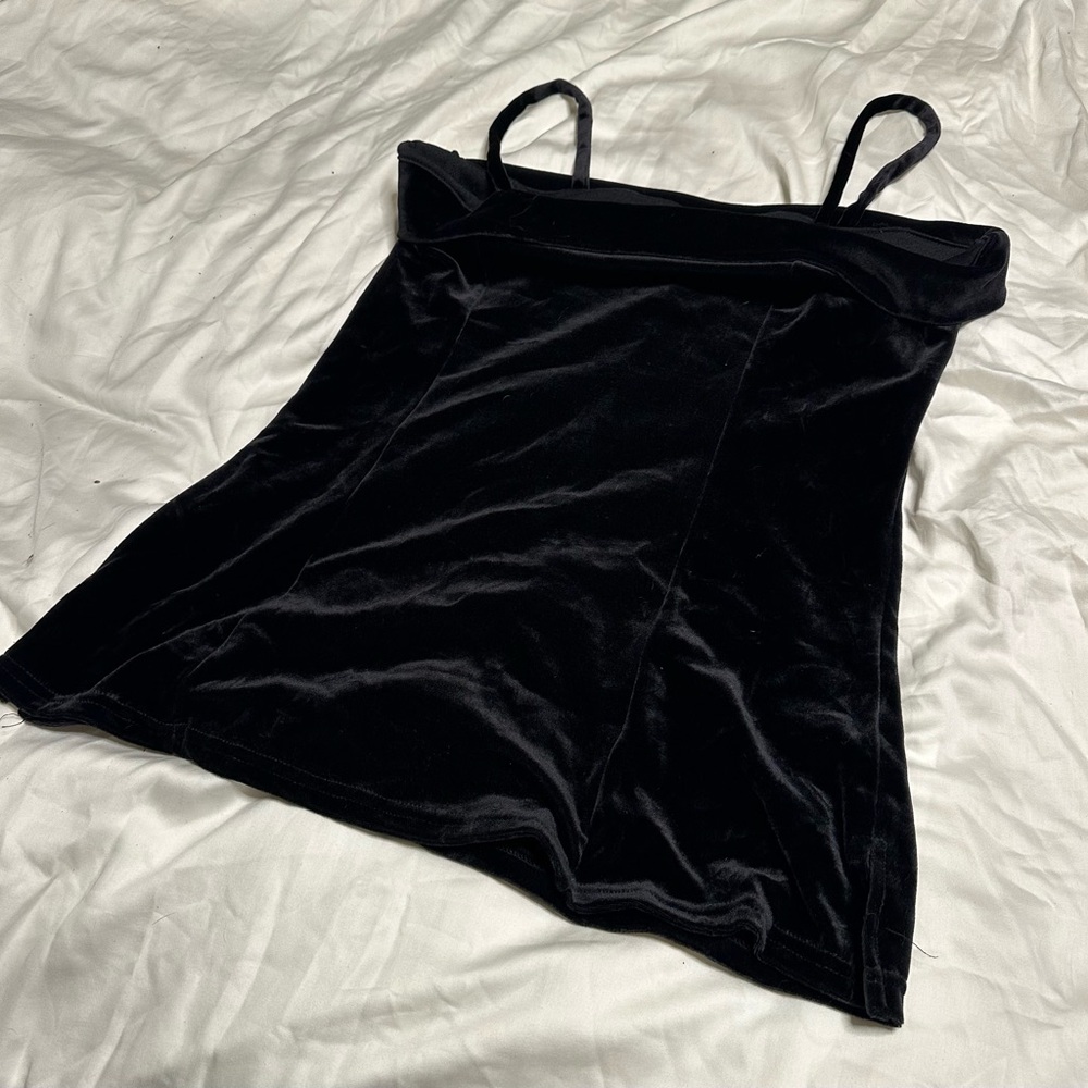 G.W. Sport velvet top